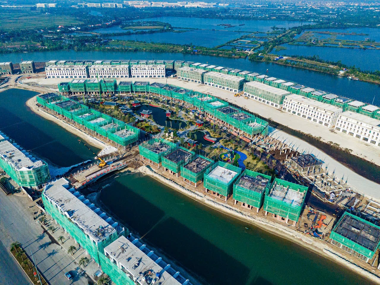 Cập Nhật Tiến Độ Dự Án Vinhomes Royal Island Mới Nhất