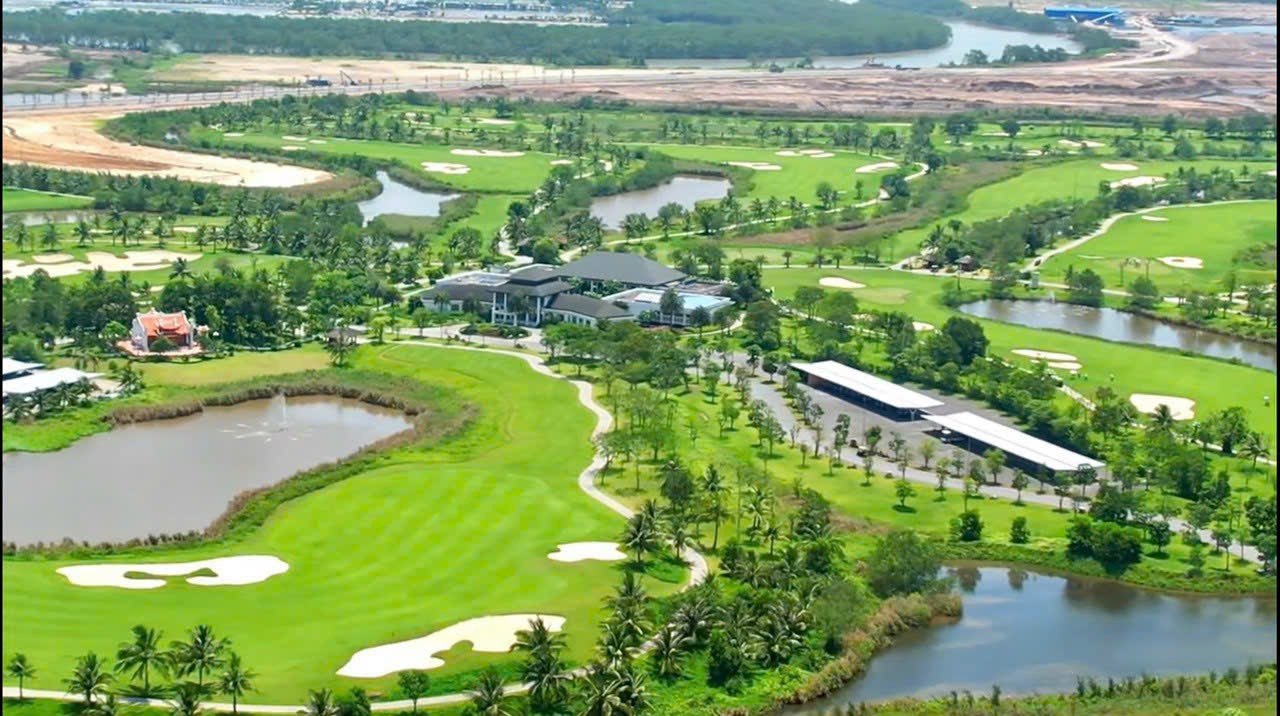 Vinhomes Royal Island nơi thiên nhiên và nhịp sống hiện đại giao thoa