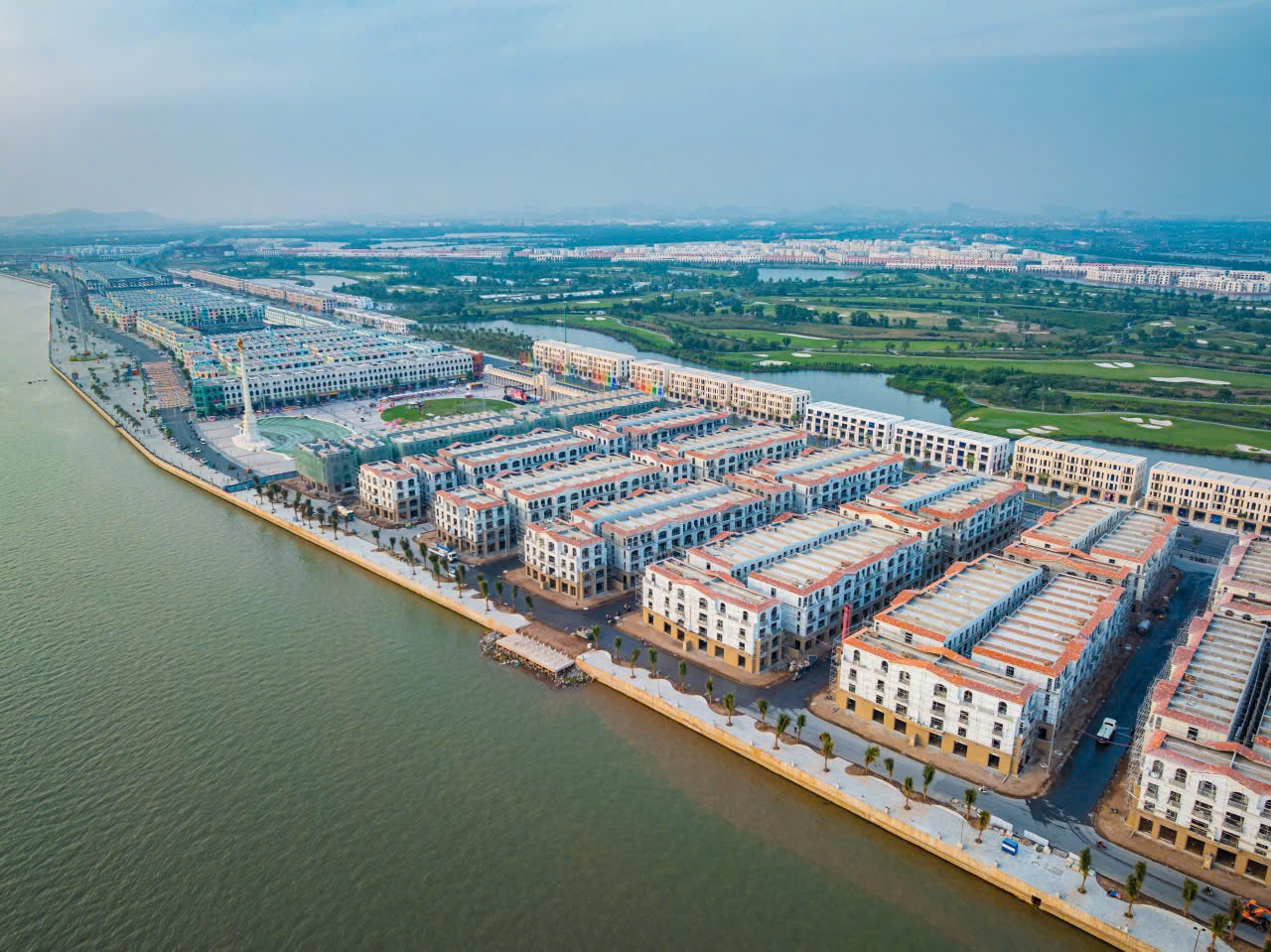 Tiến độ phân khu Royal Boulevard đảo vũ yên của Nomura -Shophouse kinh doanh tiềm năng