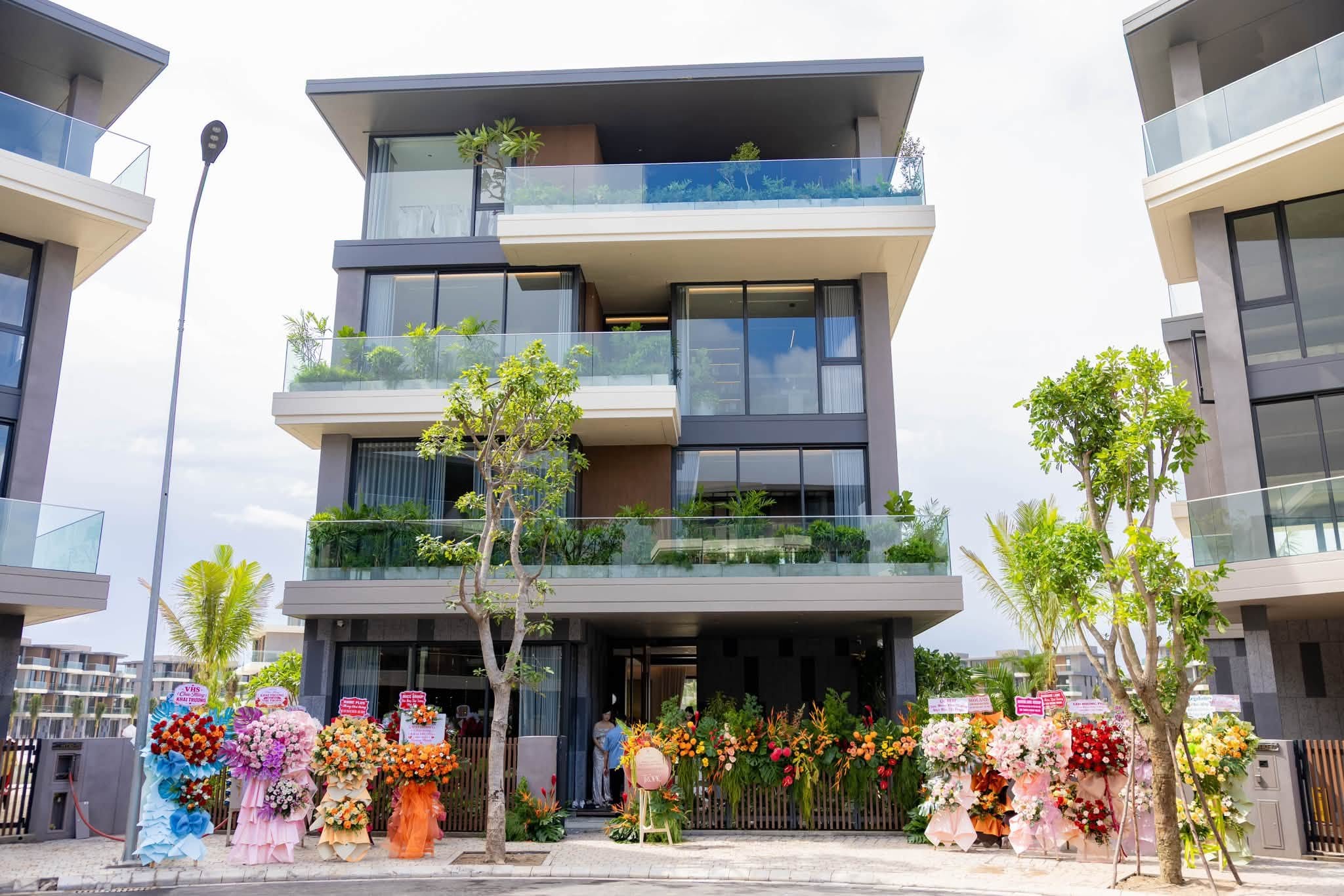 Nhà mẫu The Tropic Vinhomes Vũ yên chính thức khai trương
