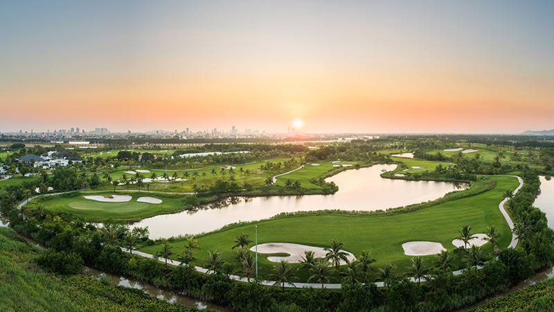 Vinhomes Royal Island 