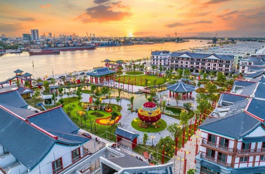Vinhomes Royal Island