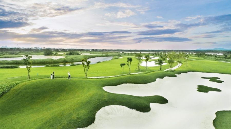 Vinhomes Royal Island
