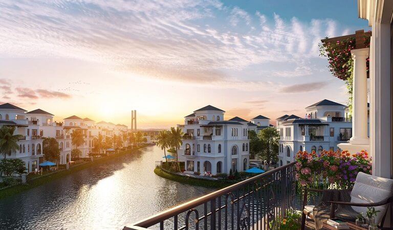 Vinhomes Royal Island